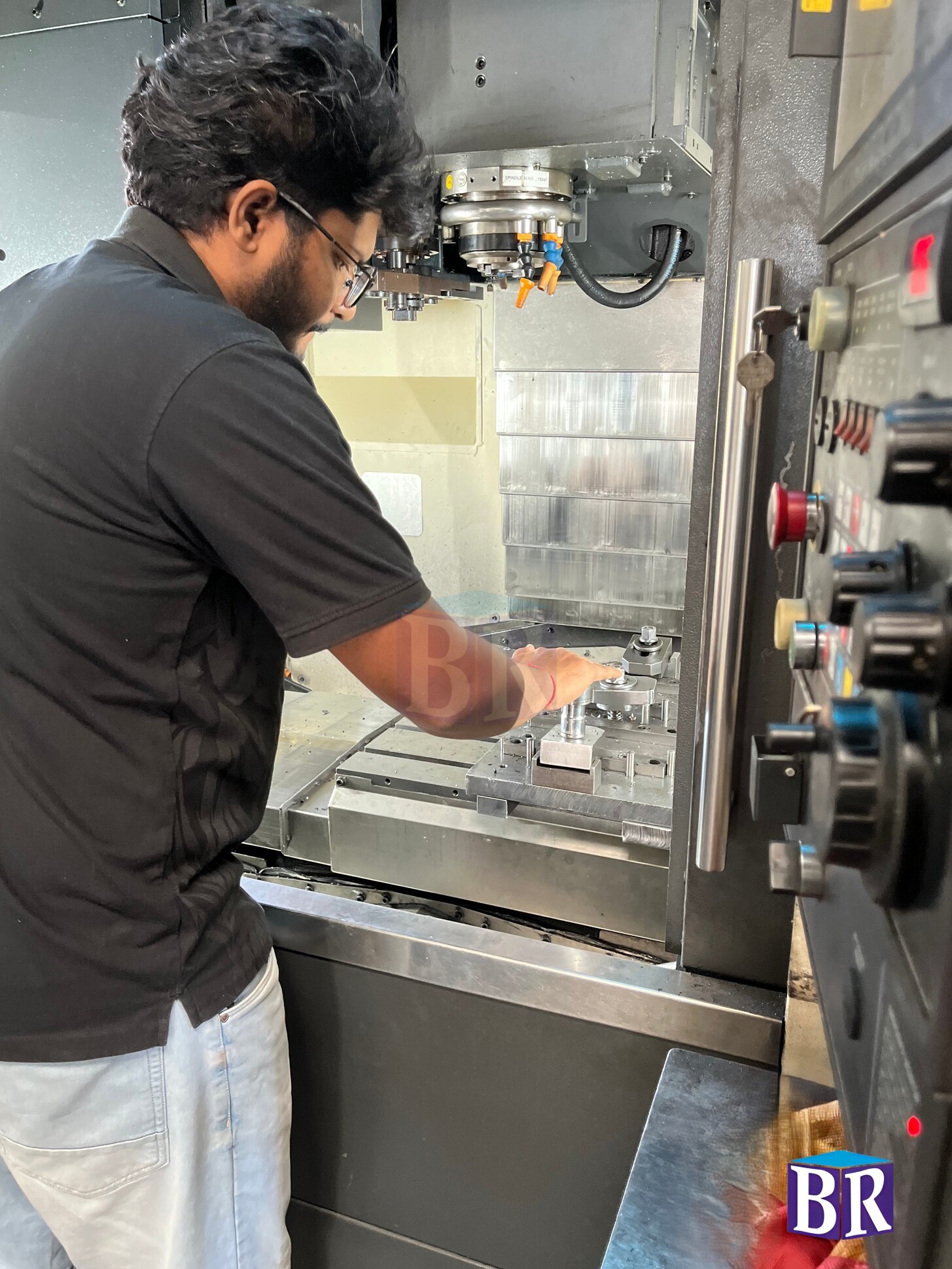 Shop floor component